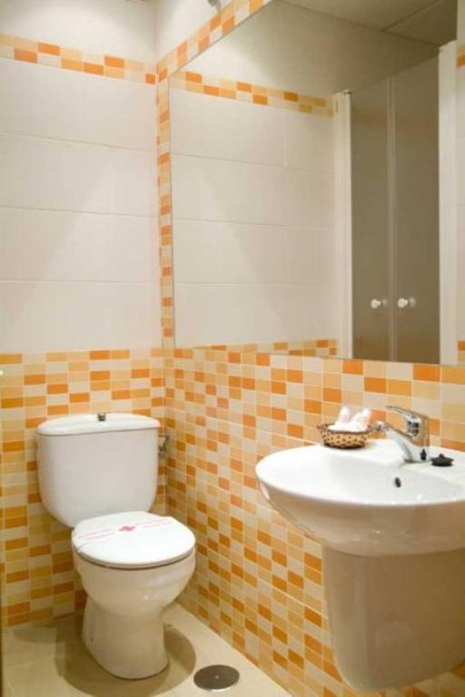 Hostal Colon Хетафе Номер фото